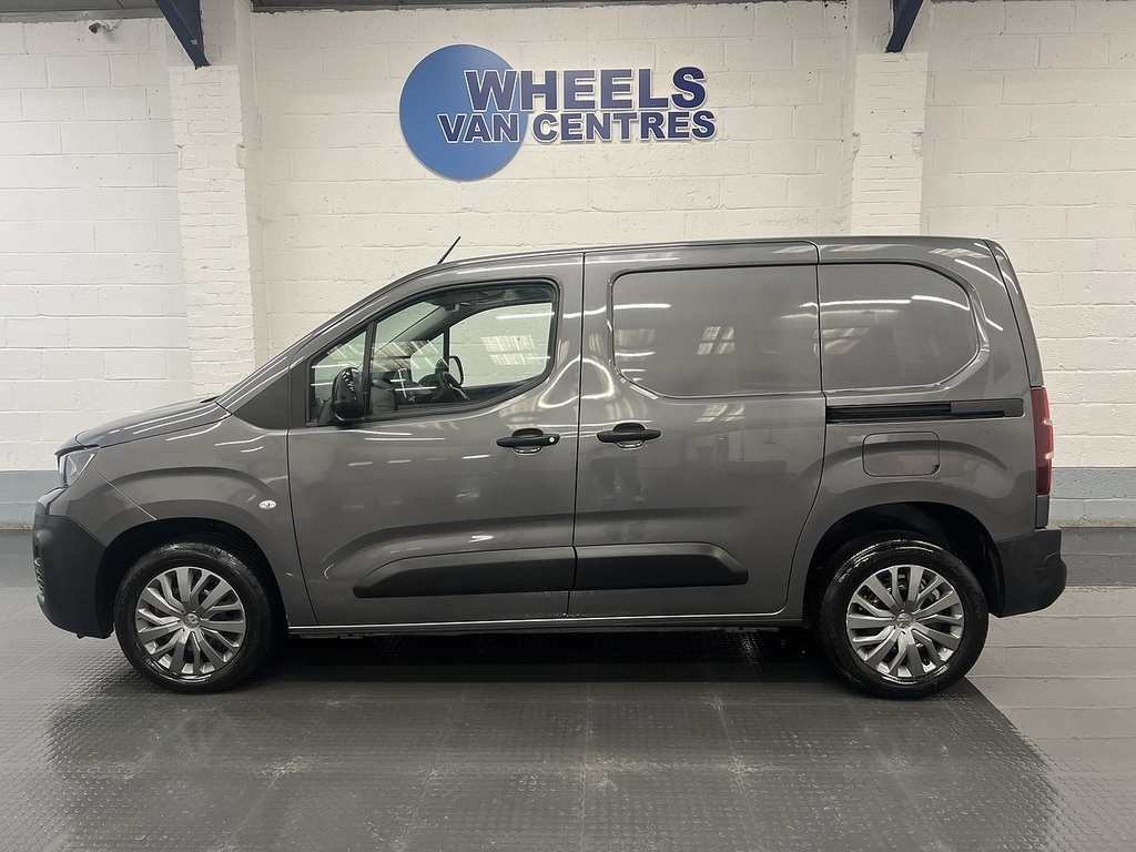 Peugeot Partner 1.5 Bluehdi 1000 Professional Premium Standard Pan Grey #2