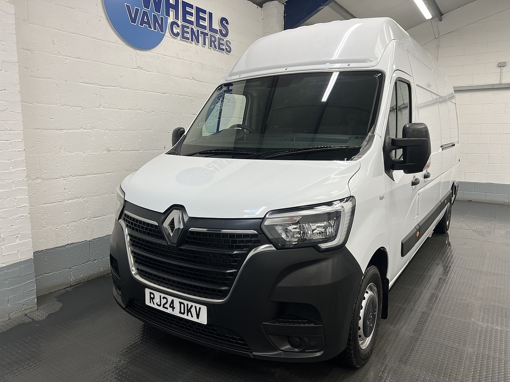 Renault Master 2.3 Dci 35 Start Panel Van Fwd L White