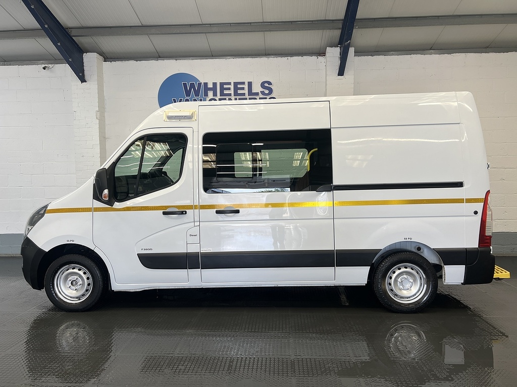 Vauxhall Movano Cdti 3500 Biturbo Edition 2.3 Welfare D BN70DJJ White #2