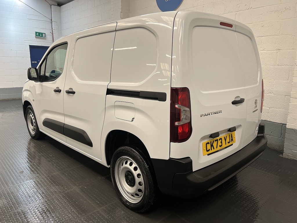 Peugeot Partner 1.5 Bluehdi 1000 Professional Premium Standard P CK73YJA White #3