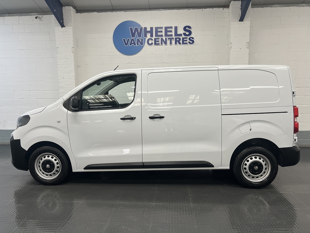 Vauxhall Vivaro 1.5 Turbo D Prime Panel Van 6Dr Swb DT24XHU White #2