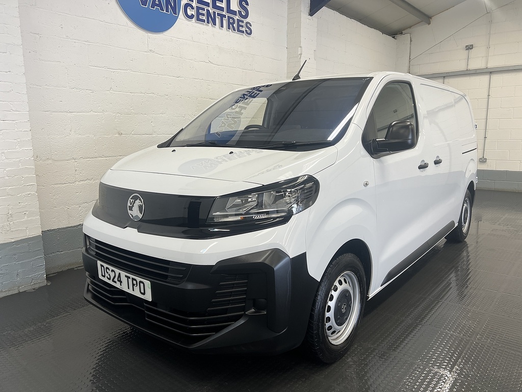 Vauxhall Vivaro 1.5 Turbo D Prime Panel Van 6Dr Swb White