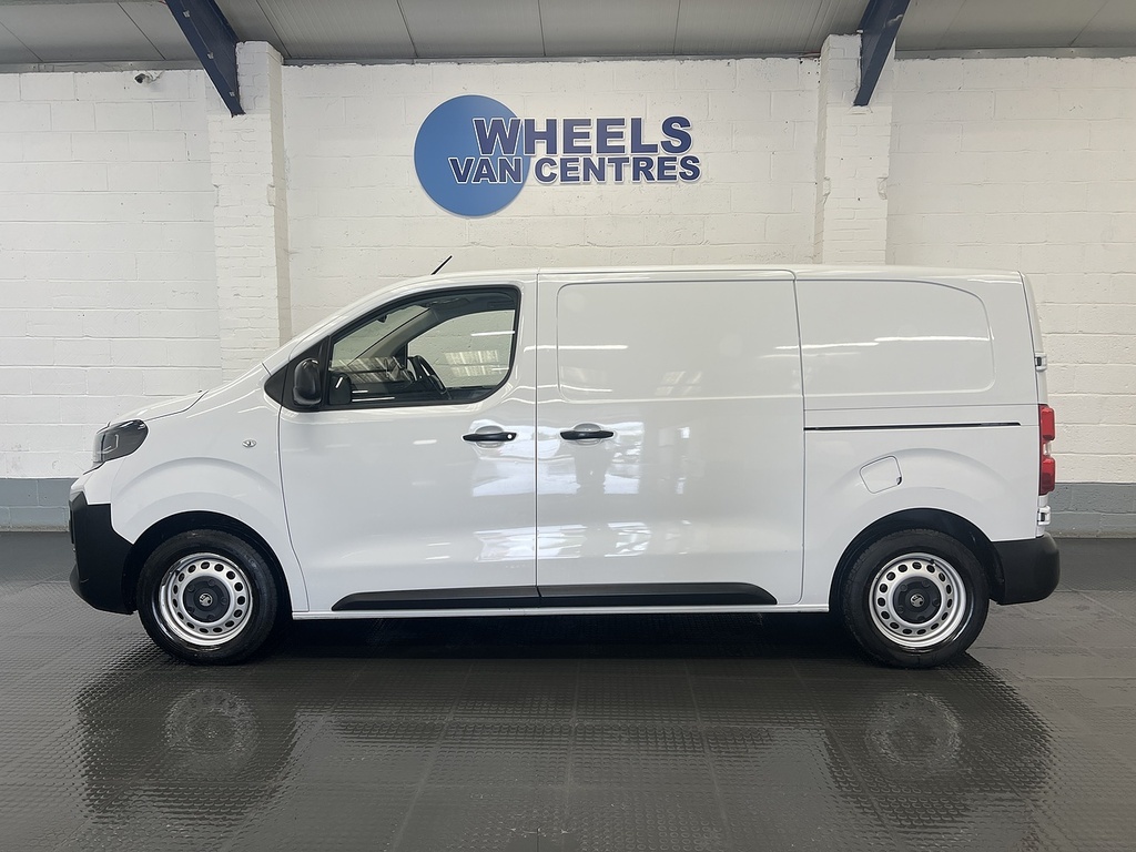 Vauxhall Vivaro 1.5 Turbo D Prime Panel Van 6Dr Swb DS24TPO White #2