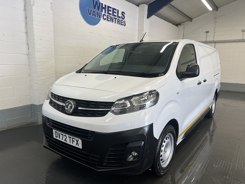 Vauxhall Vivaro 1.5 Turbo D 2900 Dynamic Panel Van 6Dr Manu White