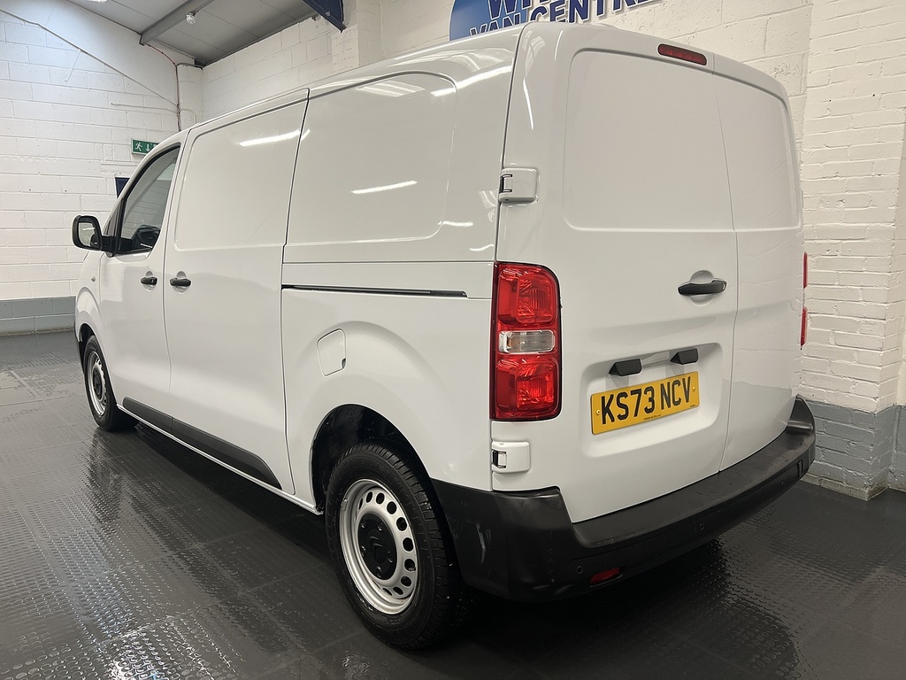 Citroen Dispatch 1.5 Bluehdi 1000 Enterprise Edition M Panel Van 6D KS73NCV White #3