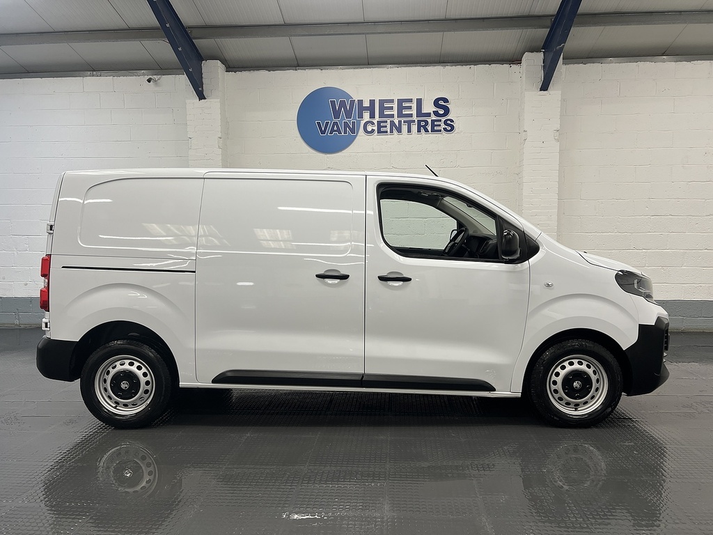 Vauxhall Vivaro 1.5 Turbo D Prime Panel Van 6Dr Swb DP24UUV White #6