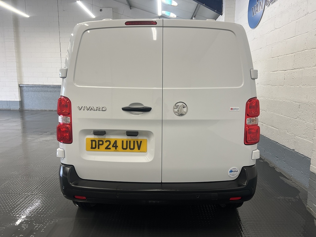 Vauxhall Vivaro 1.5 Turbo D Prime Panel Van 6Dr Swb DP24UUV White #4