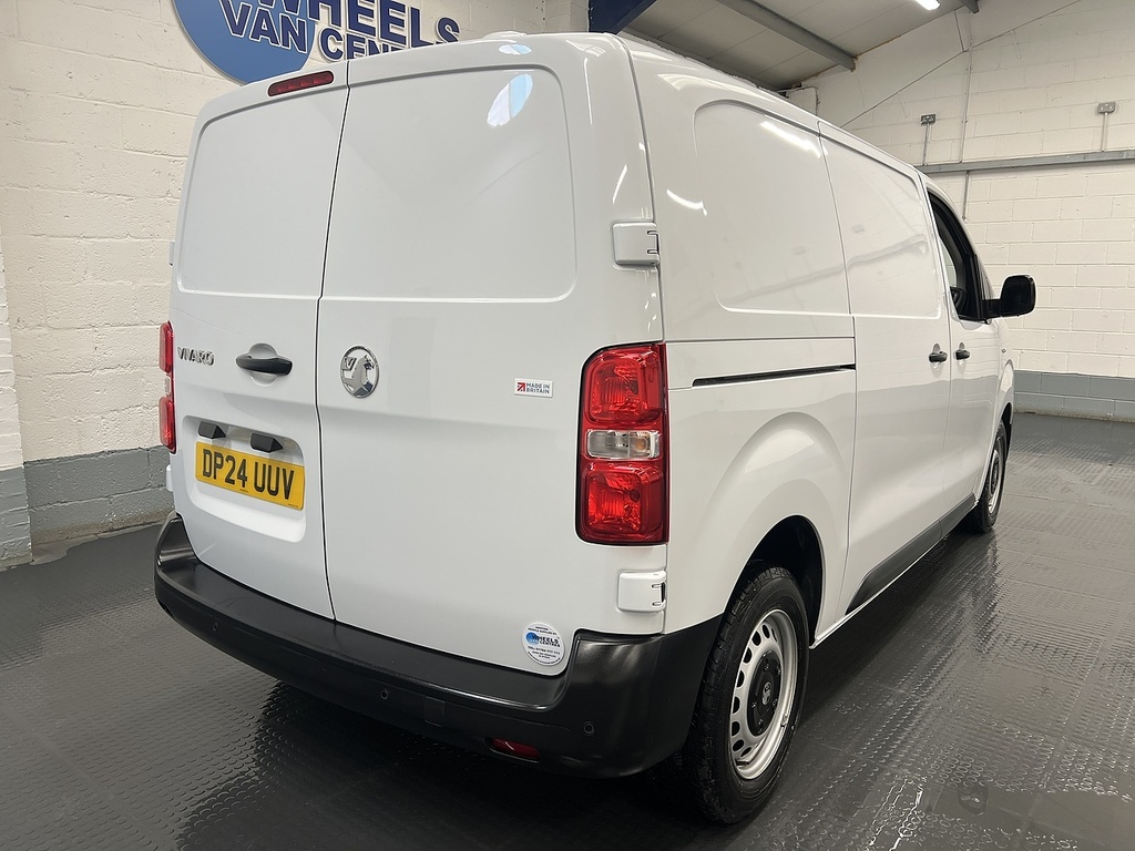 Vauxhall Vivaro 1.5 Turbo D Prime Panel Van 6Dr Swb DP24UUV White #5