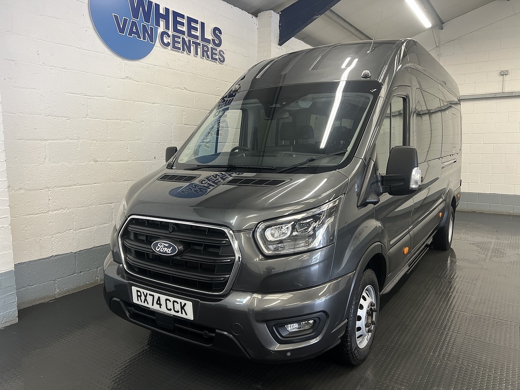 Ford Transit Custom 2.0 460 Ecoblue Limited Minibus Double Cab Die RX74CCK