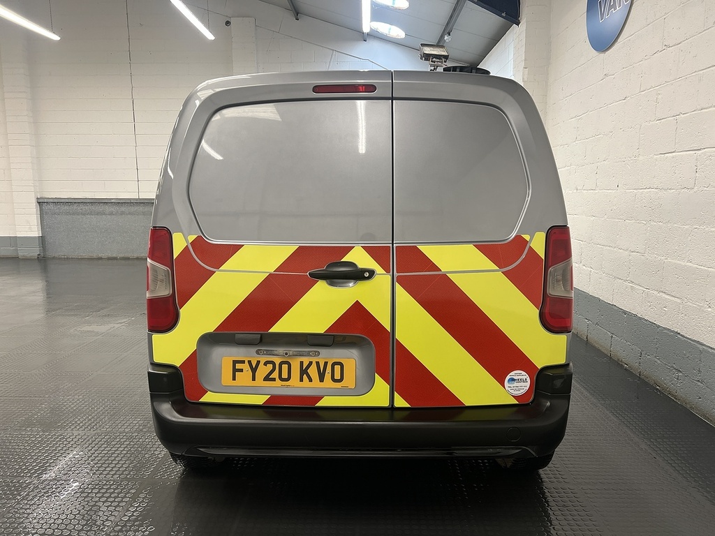 Peugeot Partner 1.5 Bluehdi 1000 Grip Standard Panel Van Diese FY20KVO Grey #4