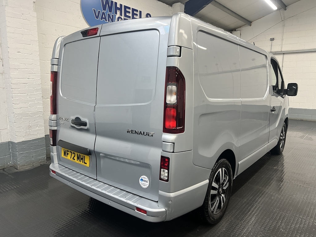 Renault Trafic 2.0 Dci Blue Sl28 Sport Panel Van Manu WF72MHL Grey #5