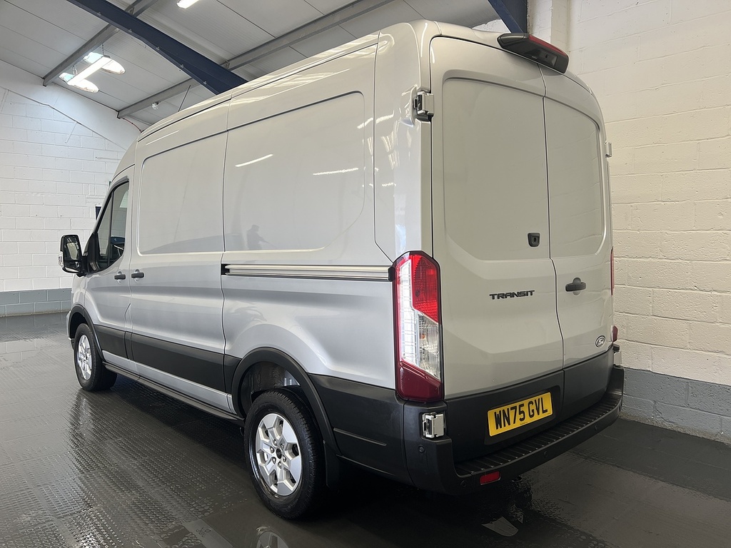 Ford Transit Custom 2.0 350 Ecoblue Limited Panel Van WN75GVL Silver #3