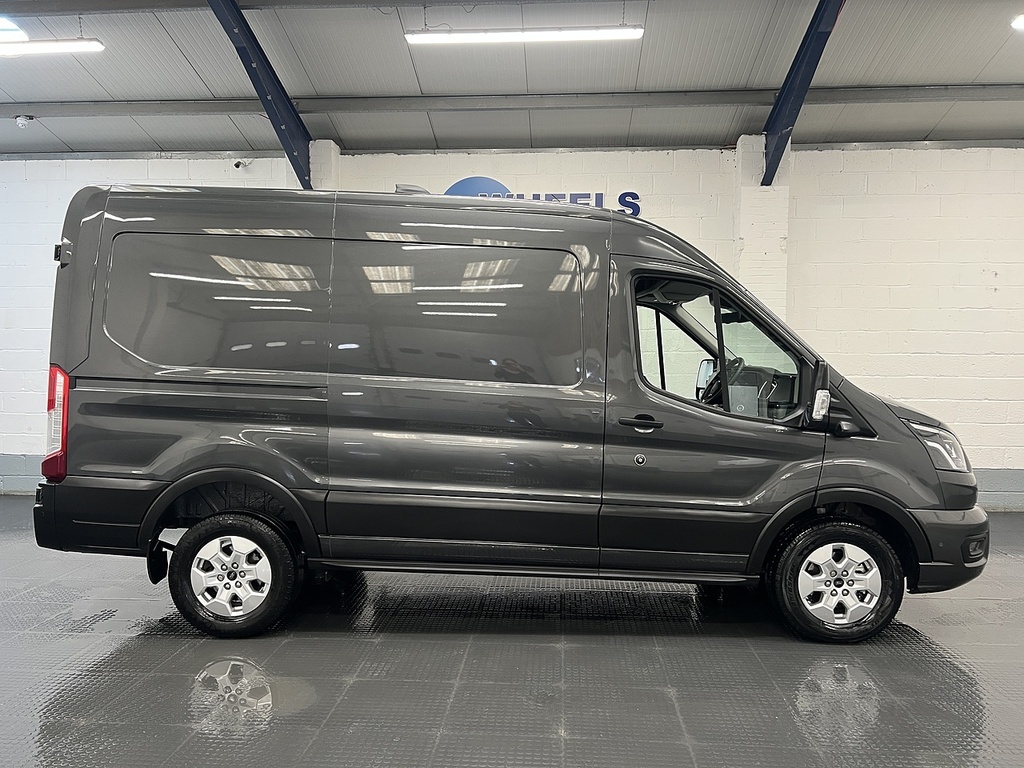 Ford Transit Custom 2.0 350 Ecoblue Limited Panel Van WN75GWC #6