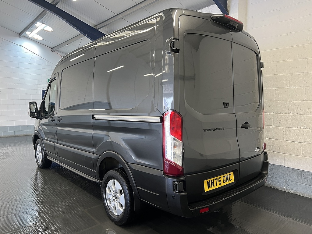 Ford Transit Custom 2.0 350 Ecoblue Limited Panel Van WN75GWC #3