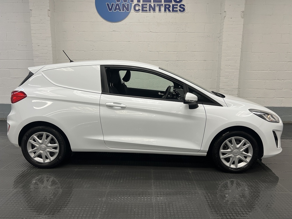 Ford Fiesta 1.5 Tdci Car Derived Van Euro 6 LJ19KDM White #6