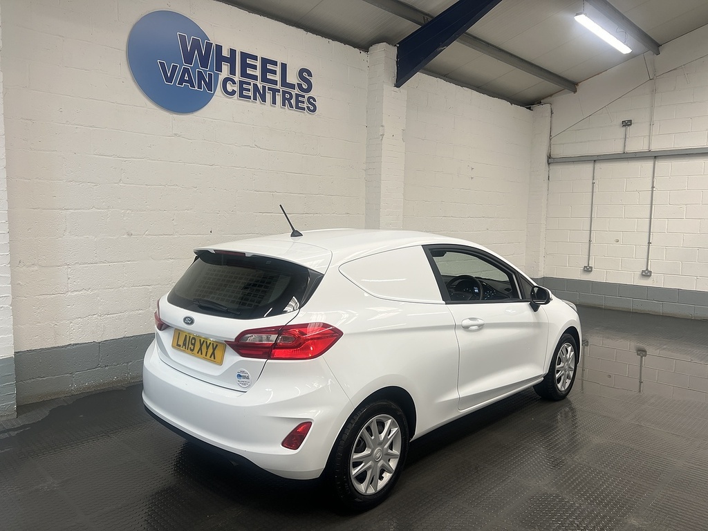 Ford Fiesta 1.5 Tdci Car Derived Van Euro 6 White #5