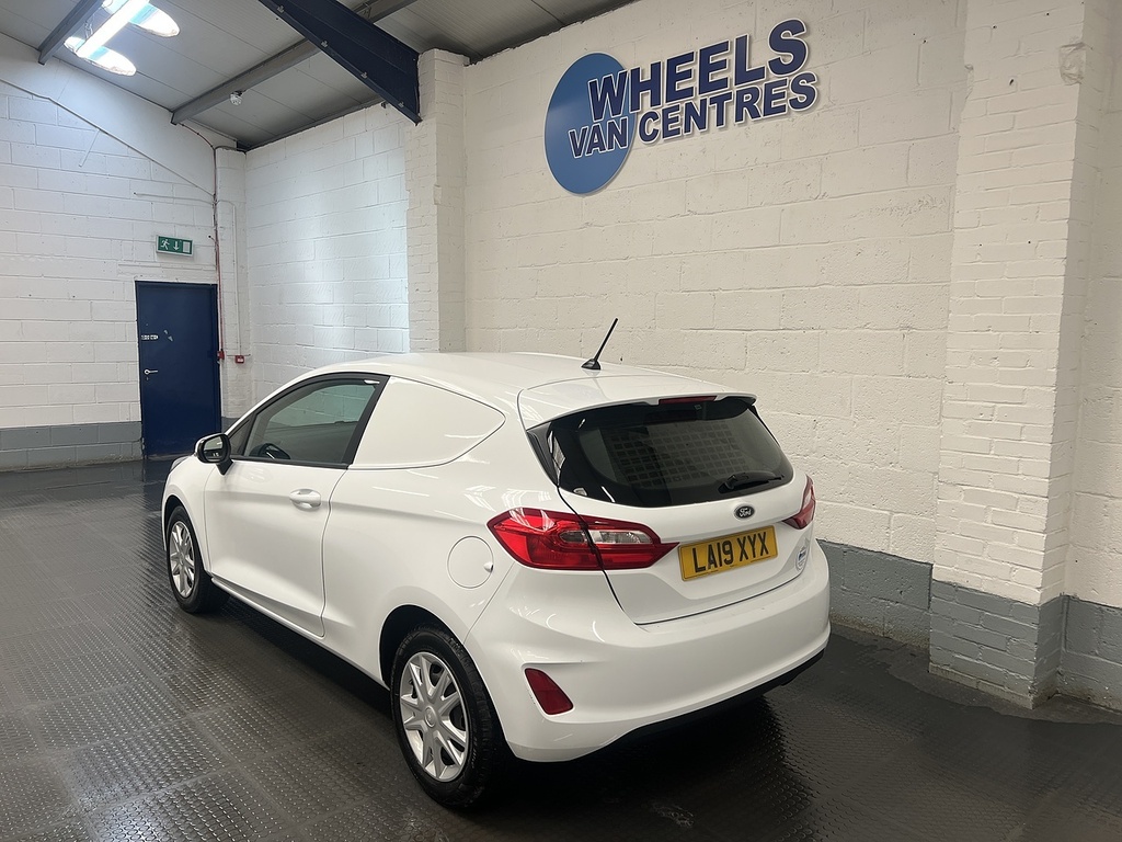 Ford Fiesta 1.5 Tdci Car Derived Van Euro 6 White #3