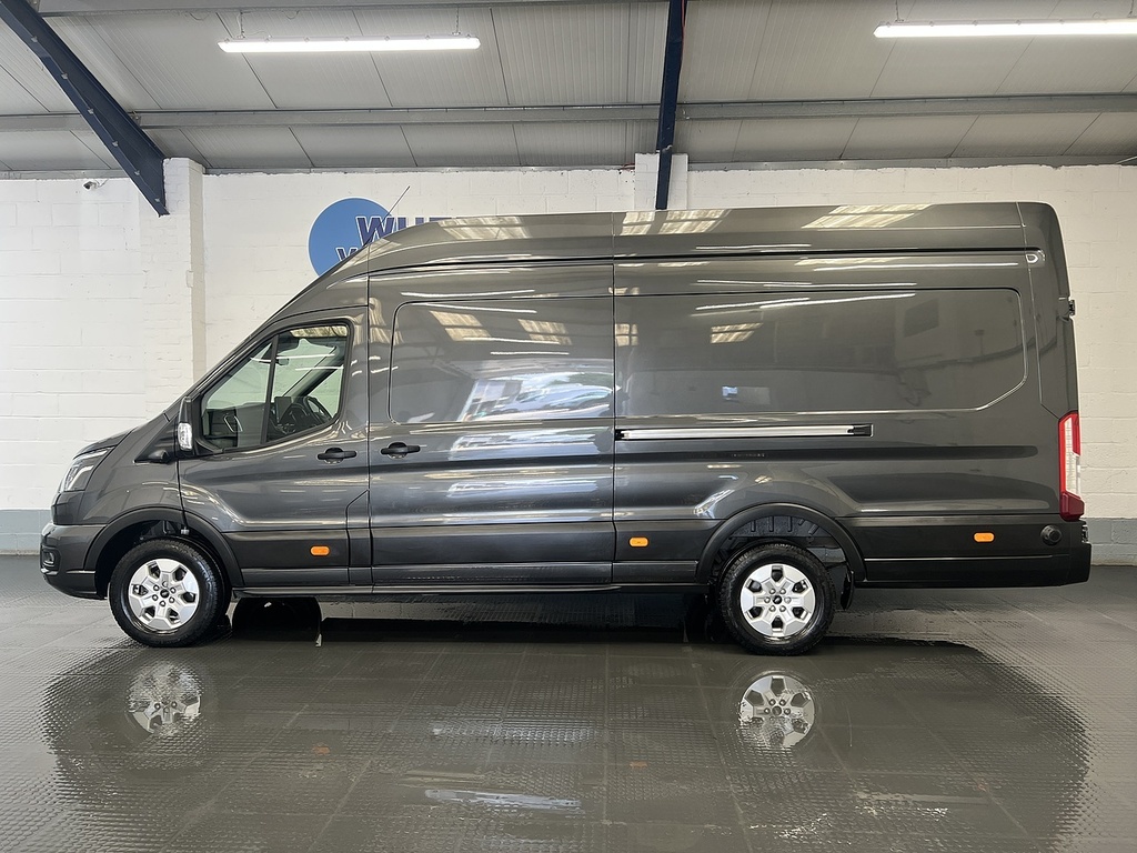 Ford Transit Custom 2.0 350 Ecoblue Limited Panel Van Manua WN75JUF #2