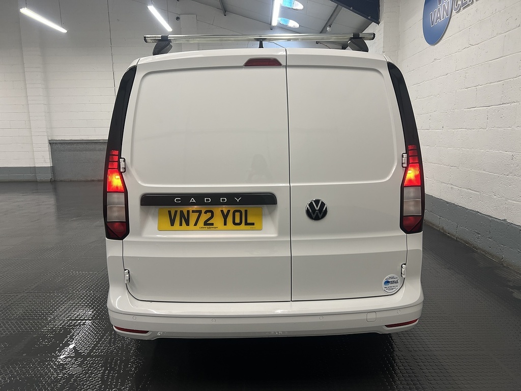 Volkswagen Caddy Maxi 2.0 Tdi C20 Commerce Plus Panel Van 6Dr Man VN72YOL White #4