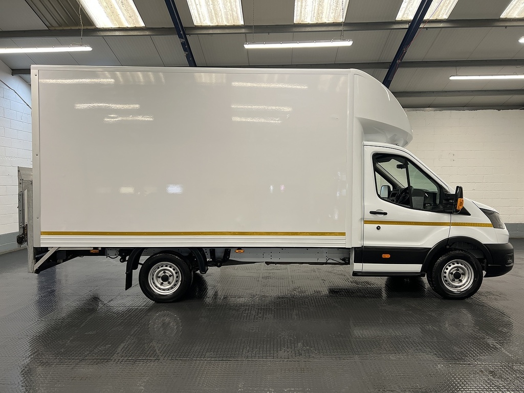 Ford Transit Custom 350 Ecoblue Leader 2.0 Luton WN23OOA White #5