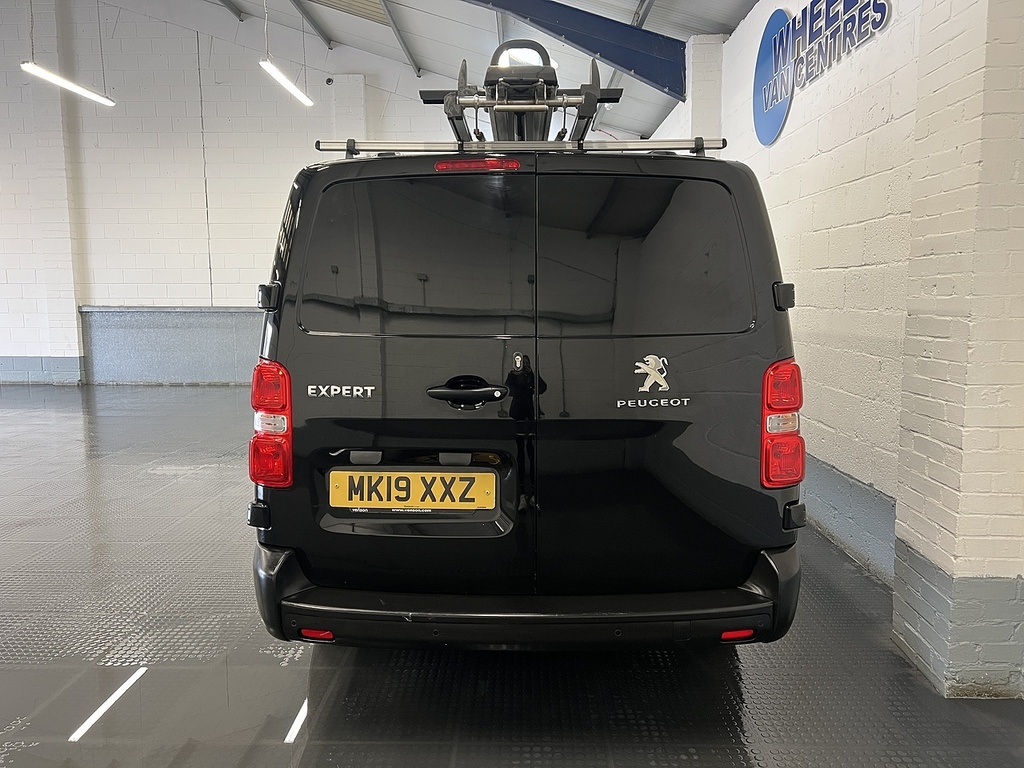 Peugeot Expert 1.6 Bluehdi 1200 Professional Long Panel Van 6Dr D Black #4