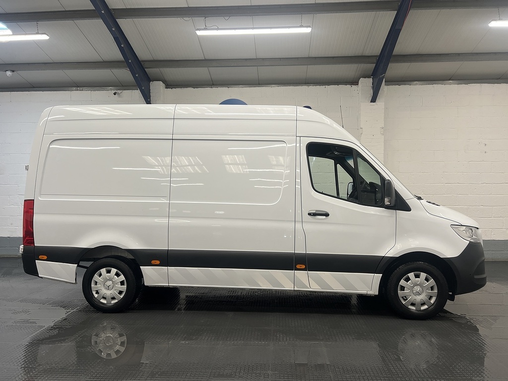 Mercedes-Benz Sprinter 2.0 317 Cdi Premium Panel Van HX24UML White #6