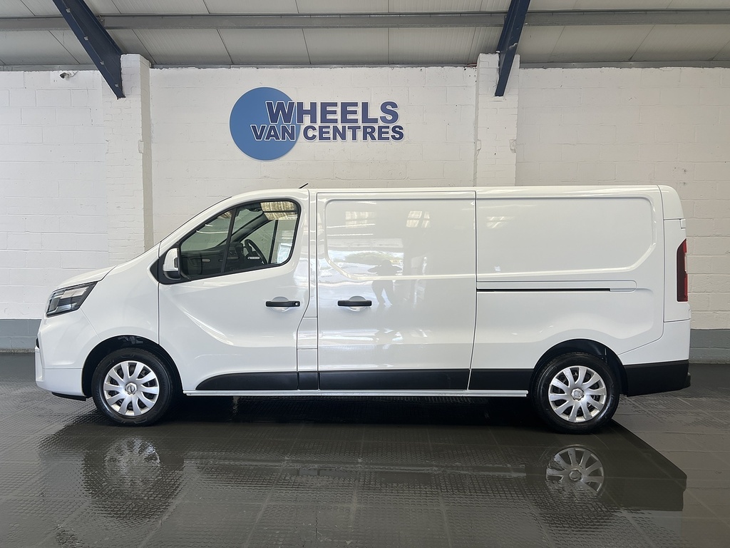 Nissan Primastar 2.0 Dci 30 Acenta Panel Van L2 H BC23CDY White #2
