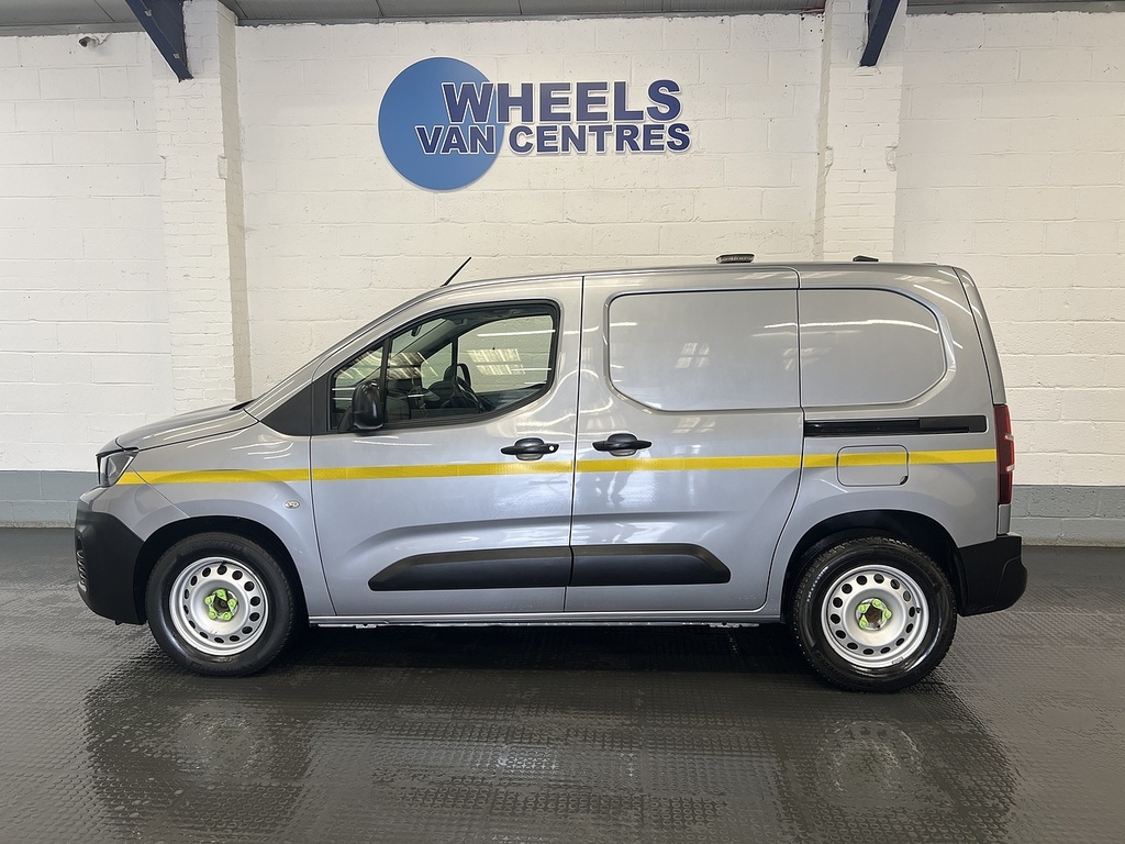 Peugeot Partner 1.5 Bluehdi 1000 Grip Standard Panel Van Diese Grey #2