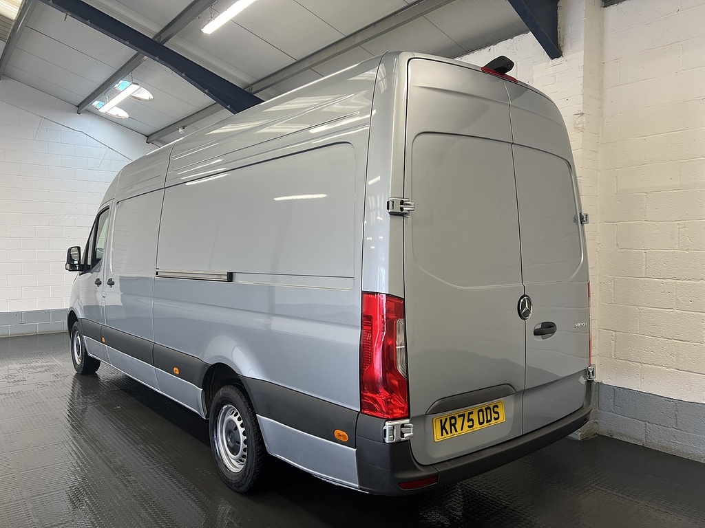 Mercedes-Benz Sprinter 2.0 315 Cdi Pro Panel Van G-tronic Rwd Silver #3