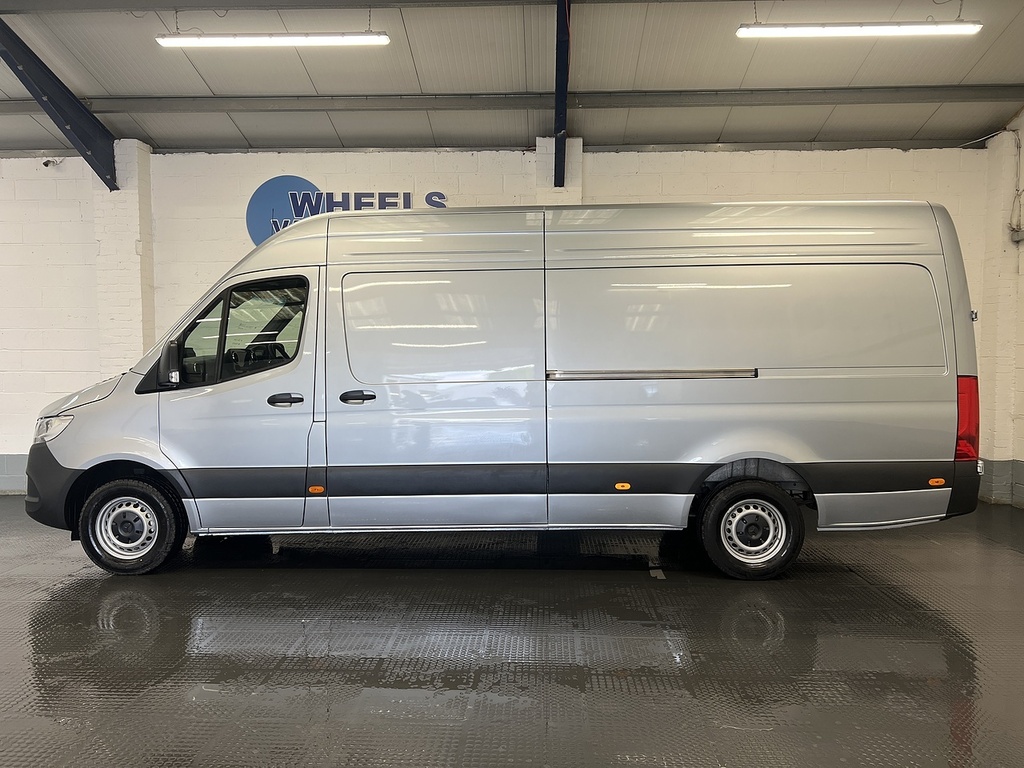 Mercedes-Benz Sprinter 2.0 315 Cdi Pro Panel Van G-tronic Rwd Silver #2
