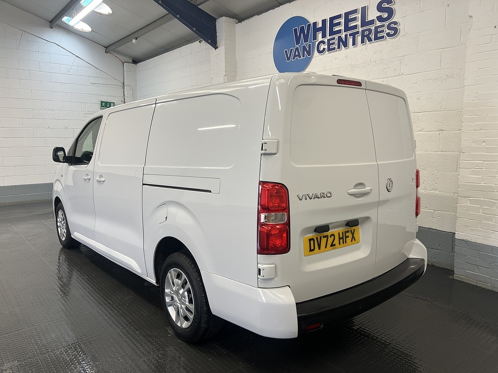 Vauxhall Vivaro 1.5 Turbo D 2900 Sportive Panel Van 6Dr Man DV72HFX White #3