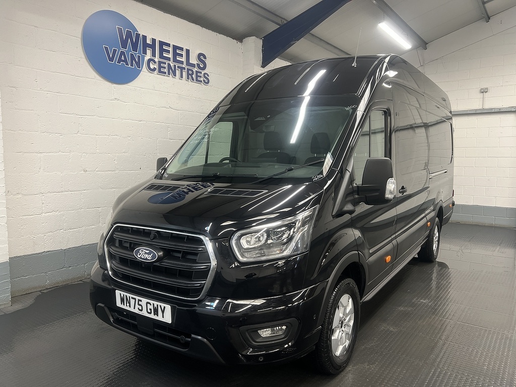 Ford Transit Custom 2.0 350 Ecoblue Limited Panel Van Manua Black