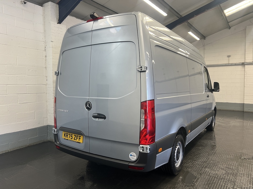 Mercedes-Benz Sprinter 2.0 315 Cdi Pro Panel Van G-tronic Rwd KR75ZFF Silver #5