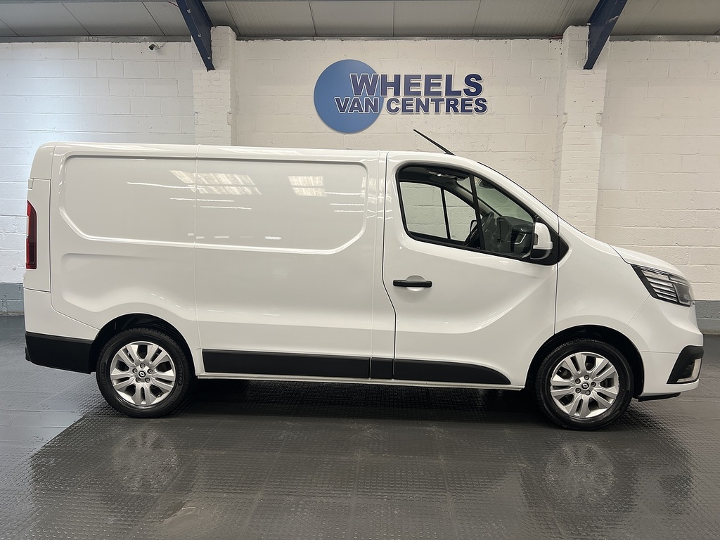 Renault Trafic 2.0 Dci Blue Sl30 Extra Panel Van Manua FD23SXJ White #6