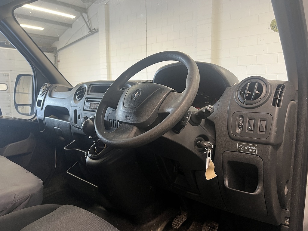 Renault Master 2.3 Dci 35 Business Luton Van Fw White #5