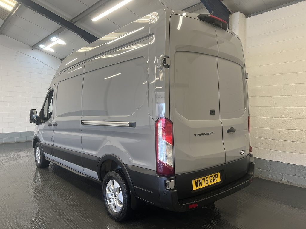 Ford Transit Custom 2.0 350 Ecoblue Limited Panel Van WN75GXP Grey #3