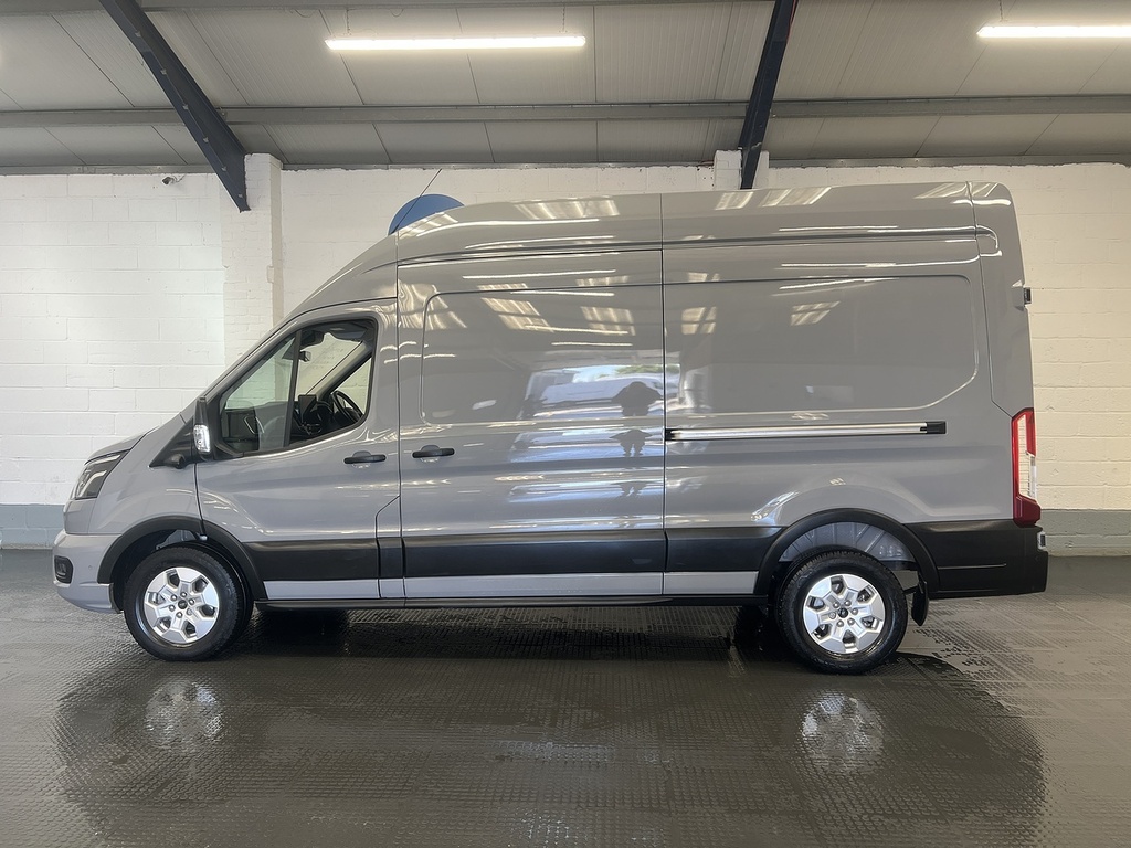 Ford Transit Custom 2.0 350 Ecoblue Limited Panel Van WN75GXP Grey #2