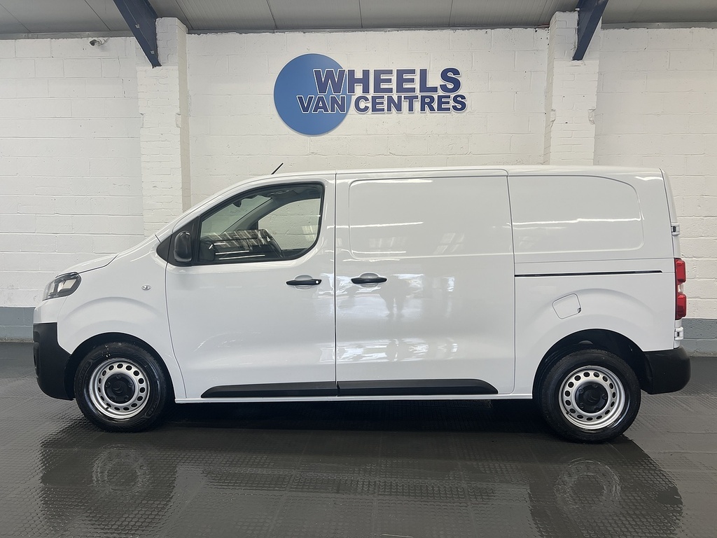 Citroen Dispatch 1.5 Bluehdi 1000 Enterprise Edition M Panel Van 6D KW73UCE White #2