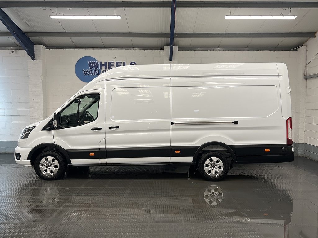 Ford Transit Custom 2.0 350 Ecoblue Limited Panel Van Manua WN75NSY White #2