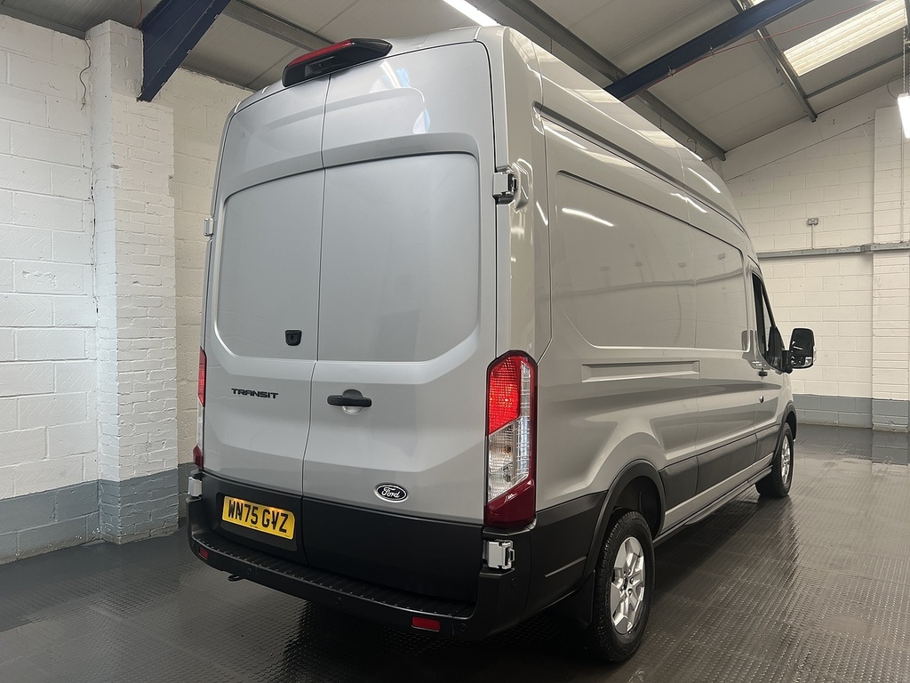 Ford Transit Custom 2.0 350 Ecoblue Limited Panel Van WN75GVZ Silver #5
