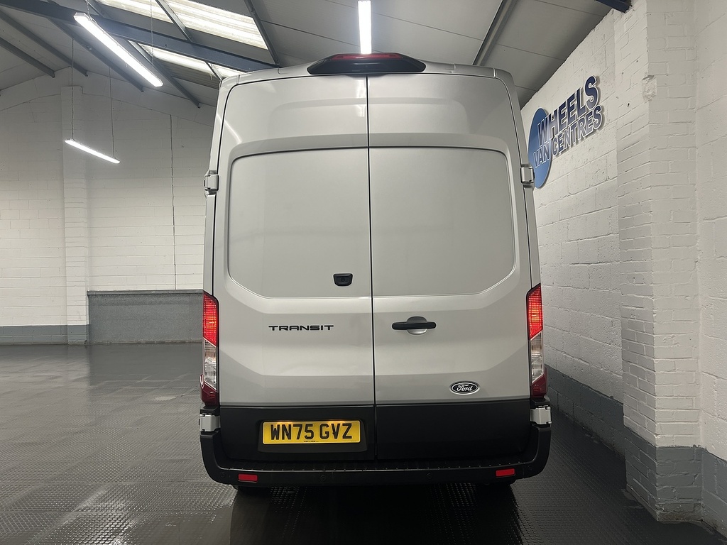 Ford Transit Custom 2.0 350 Ecoblue Limited Panel Van WN75GVZ Silver #4