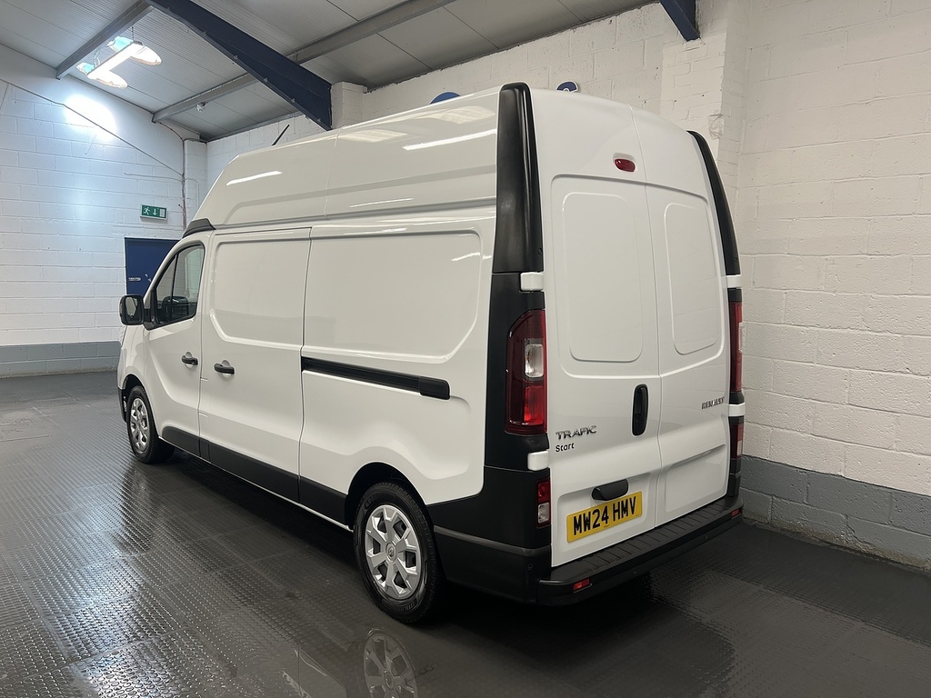Renault Trafic 2.0 Dci Blue Lh30 Start Panel Van Manua MW24HMV White #3