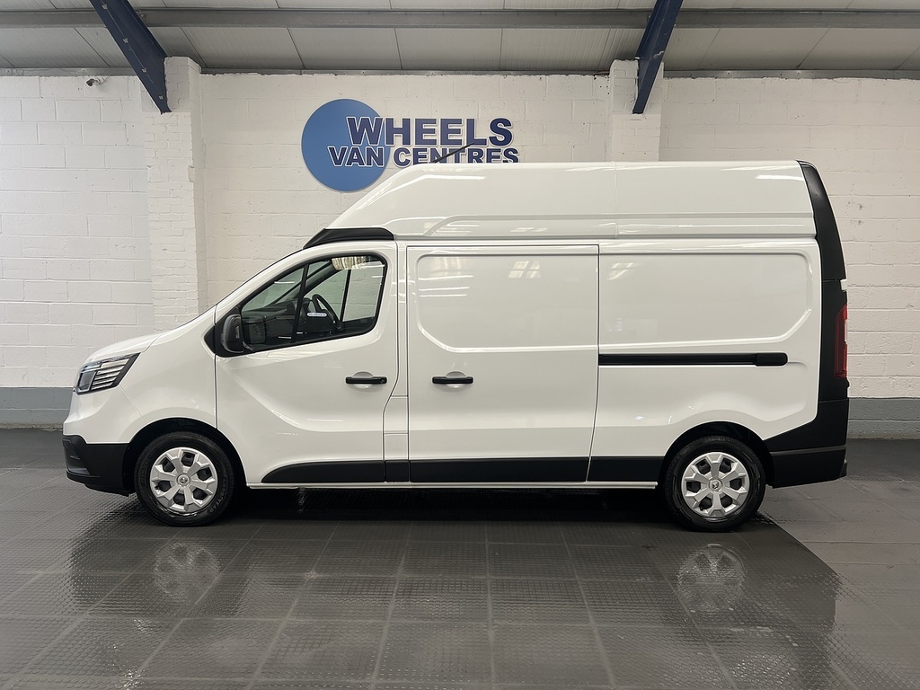 Renault Trafic 2.0 Dci Blue Lh30 Start Panel Van Manua MW24HMV White #2