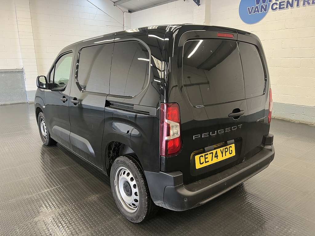 Peugeot Partner 1.5 Bluehdi 1000 Professional Standard Panel Van 5 CE74YPG Black #2