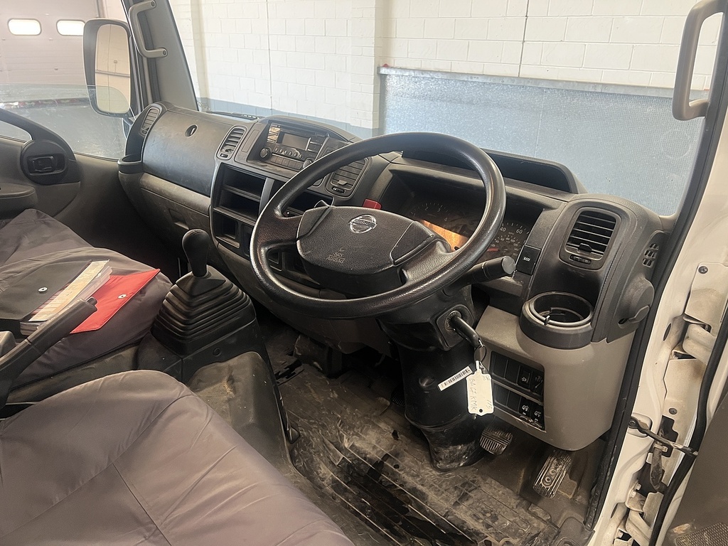 Nissan NT400 3.0 Dci 35.13 Tipper L1 Euro 6 White #4