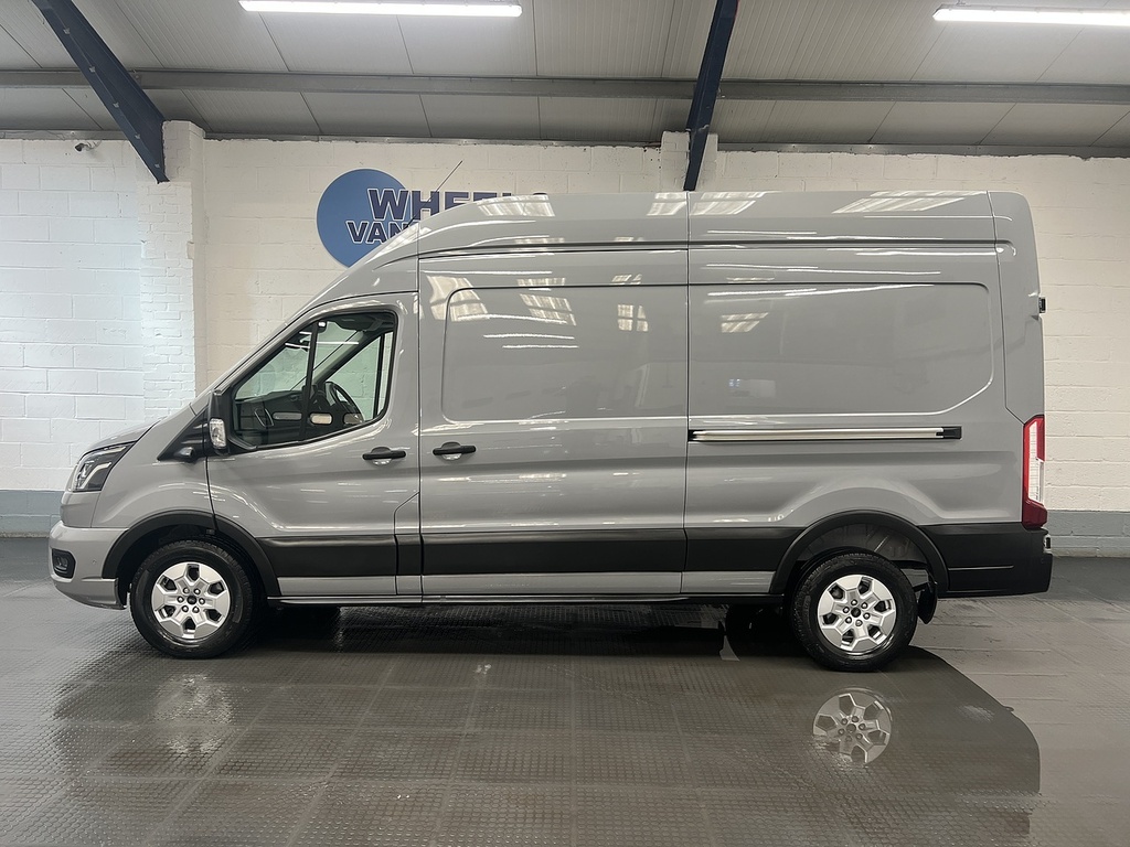 Ford Transit Custom 2.0 350 Ecoblue Limited Panel Van WN75GYE Grey #2