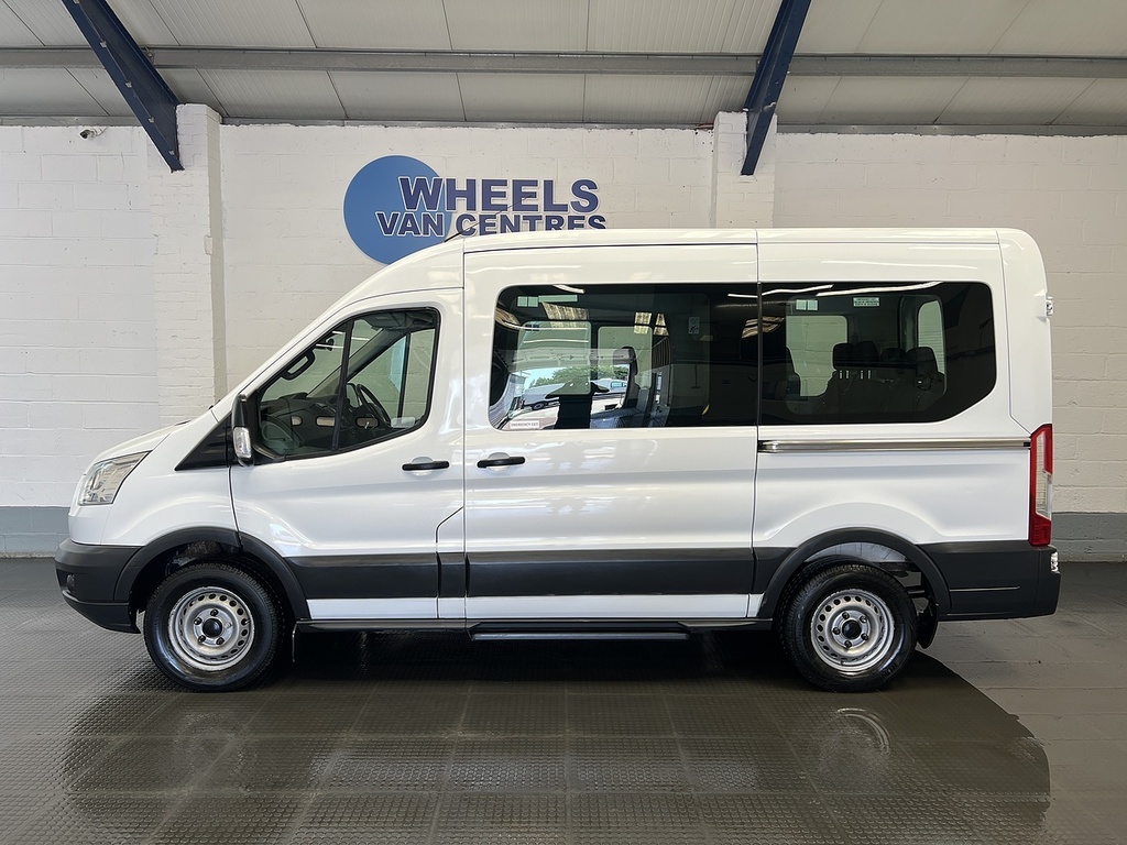 Ford Transit Custom 2.2 Tdci 350 Hdt Minibus L2 H2 SC16UXS White #2