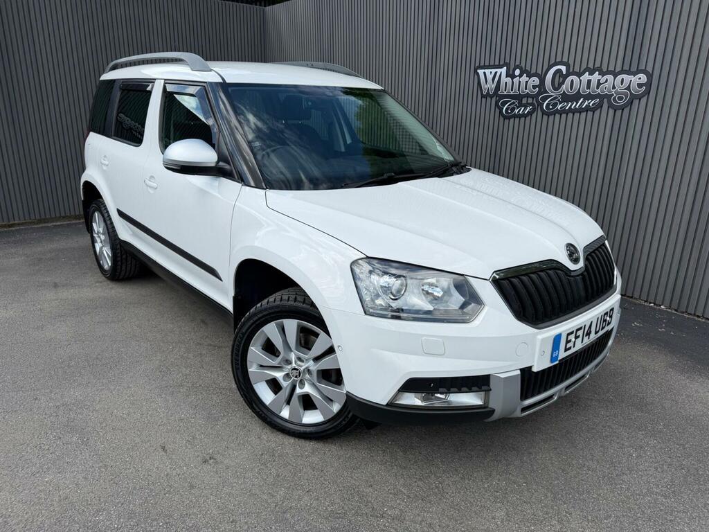 Skoda Yeti Suv 2.0 Tdi Elegance Outdoor Dsg 4Wd Euro 5 2 White