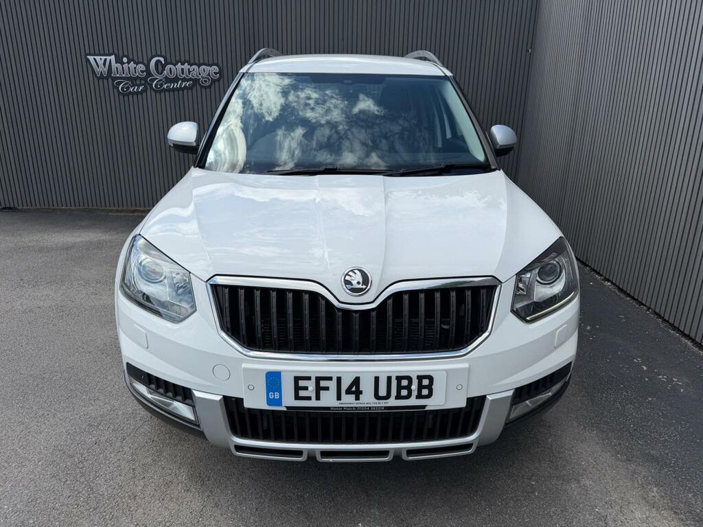Skoda Yeti Suv 2.0 Tdi Elegance Outdoor Dsg 4Wd Euro 5 2 EF14UBB White #5