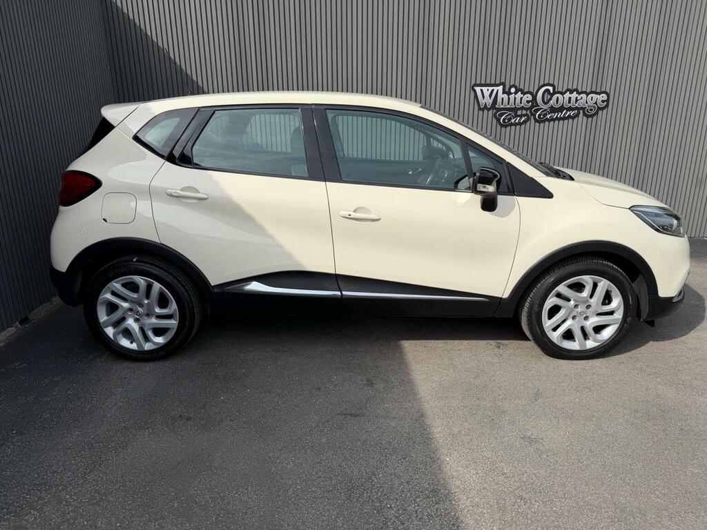 Renault Captur Suv 1.5 Dci Energy Dynamique Nav Euro 6 Ss SB17FRV White #5